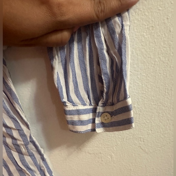 Gap blue striped long sleeve blouse - Picture 5 of 5